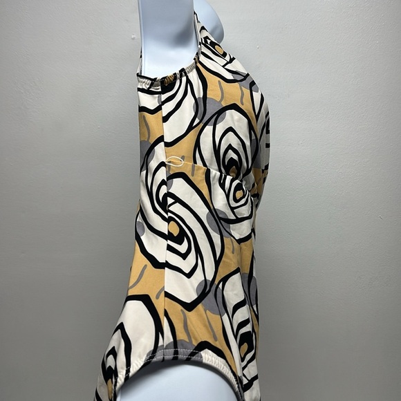 Karla Colletto Swim Suit One 1 Piece Roses Floral Underwired White Tan Size 12 - Picture 3 of 10